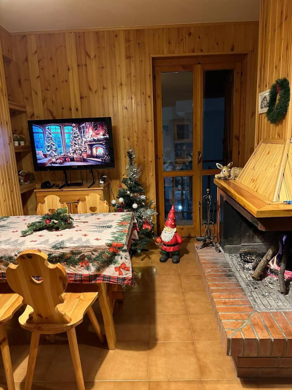 Апартаменти La Casa Di Fantalegno Камільятелло-Сілано Екстер'єр фото